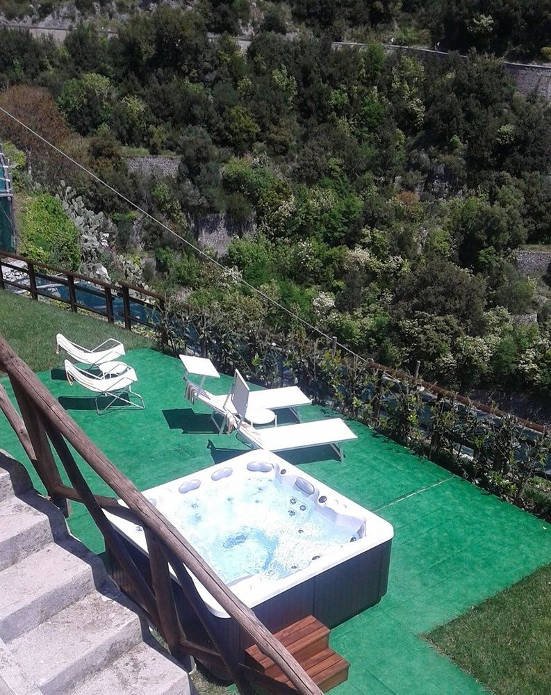 Limoneto Di Ercole Apartment